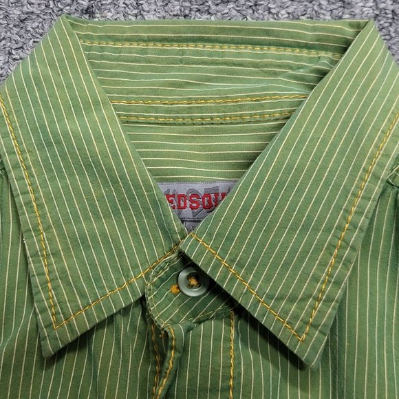 Men's Short Sleeved Collared Shirt - Picture 7 of 8
